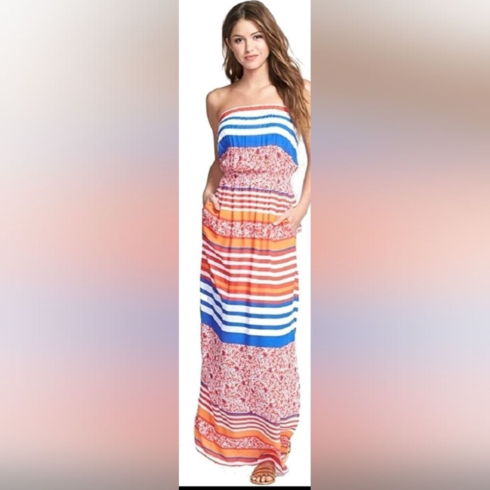 Tommy Bahama Red and White Sleeveless‎ Maxi Dress